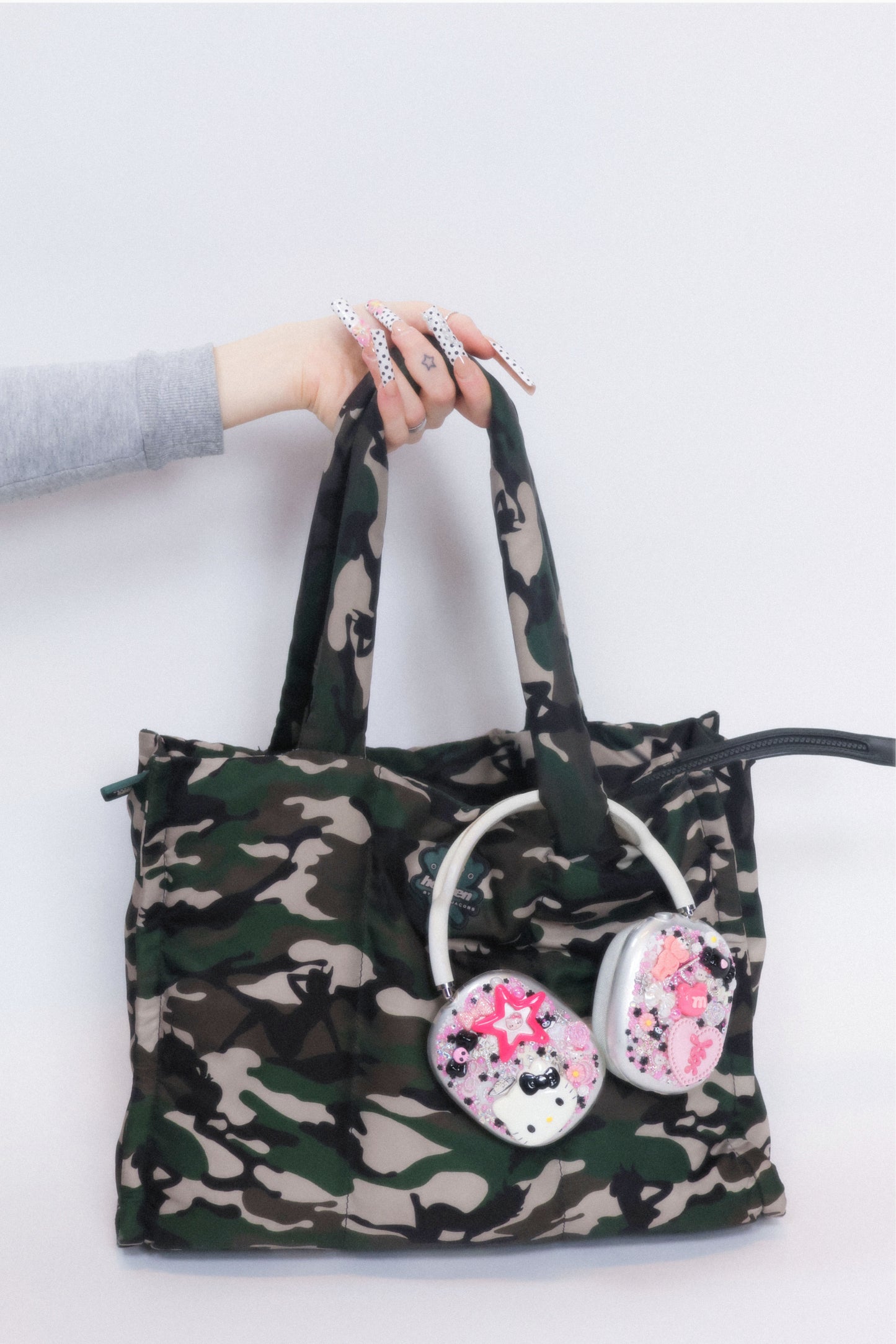 Custom AirPods Max Case